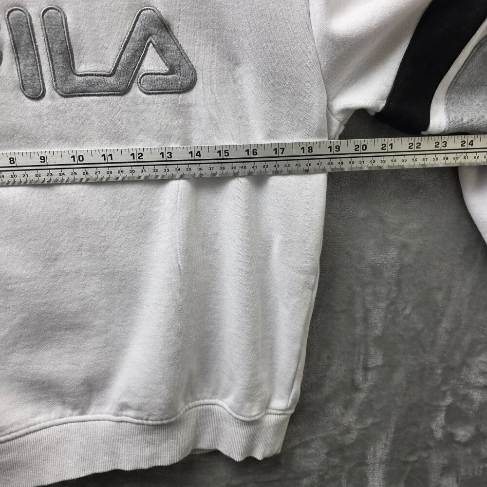 Fila Crewneck‎ Sweatshirt Small Gently Used